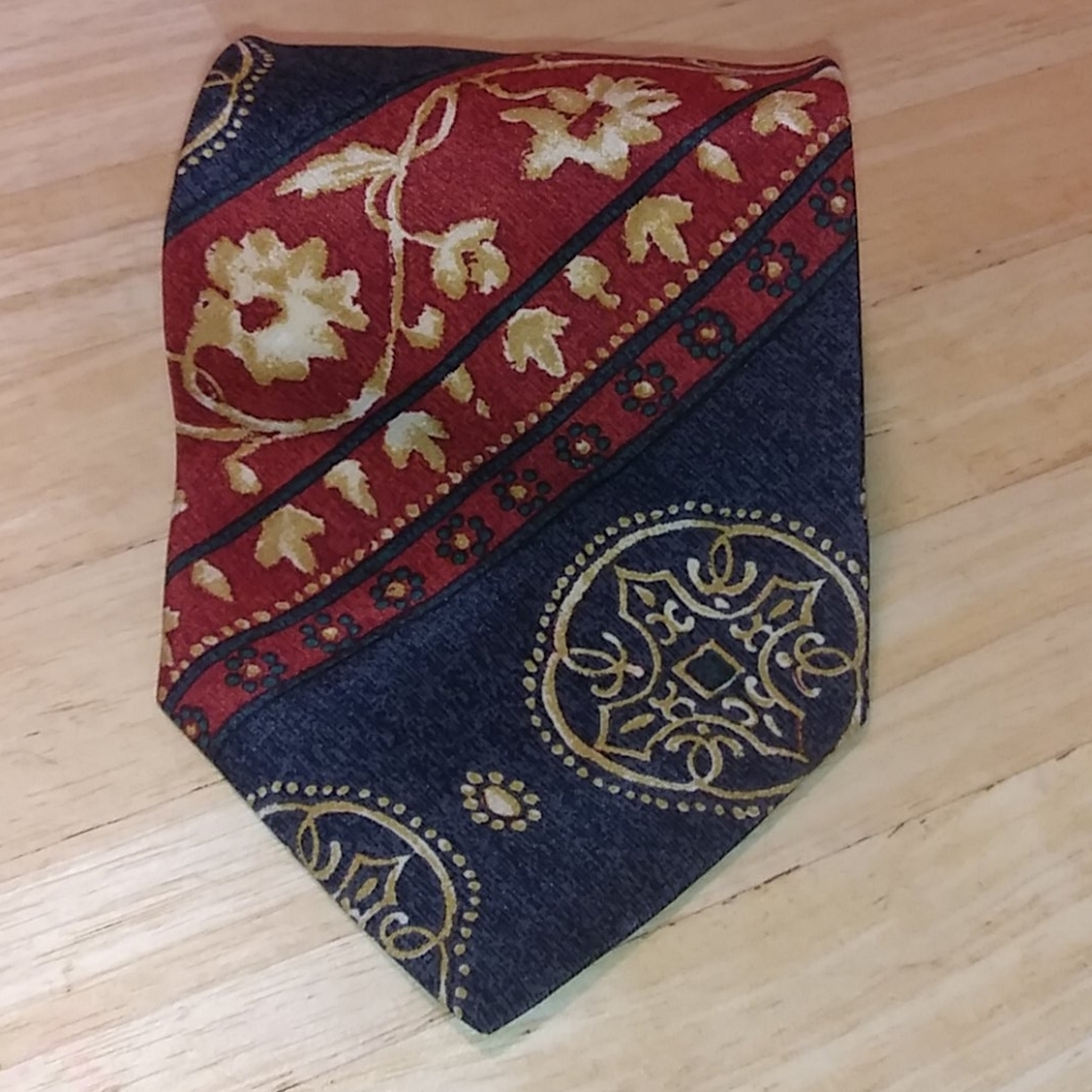 Hugo Boss tie